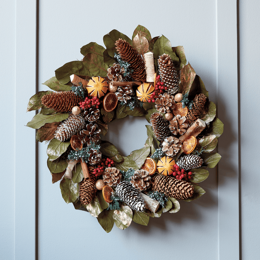 Holiday Scented Wreath - Monticello Shop