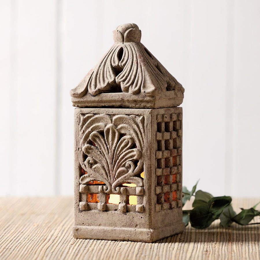 Acanthus Leaf Lantern - Monticello Shop