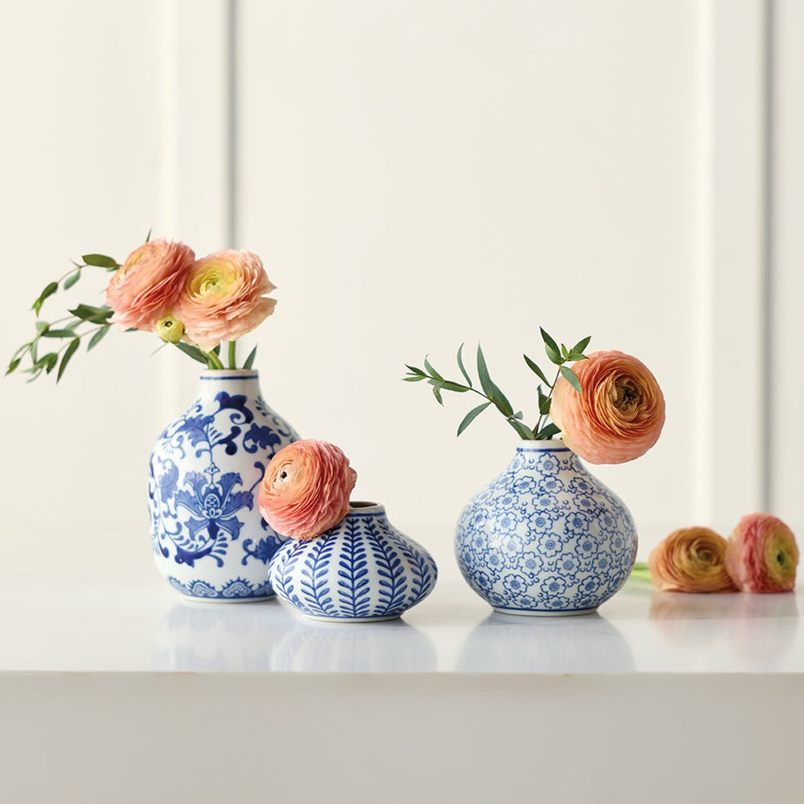 Blue & White Vases (Set of 3) - Monticello Shop