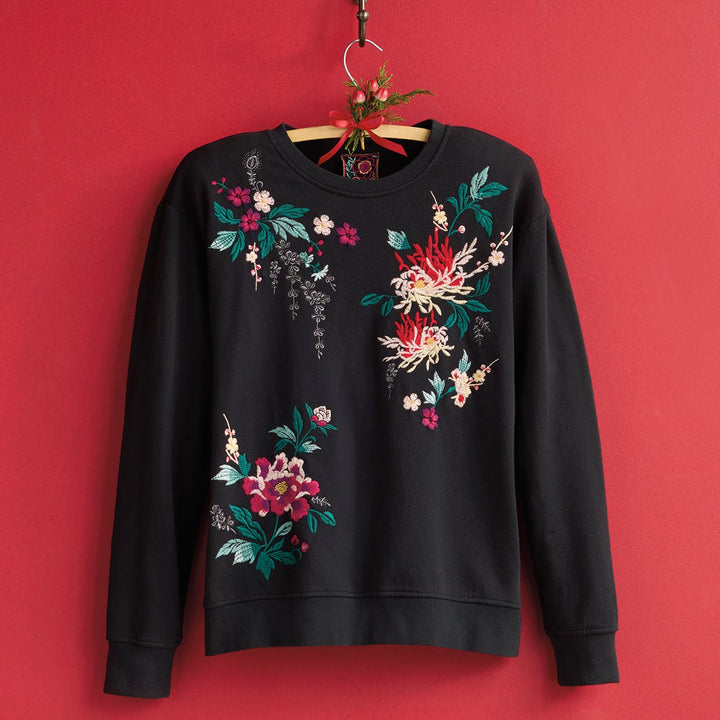 Winter Botanical Embroidered Sweatshirt - Monticello Shop